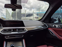Cargar imagen en el visor de la galería, BMW X6 M50I Blindaje II Modelo 2023

