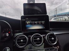 Cargar imagen en el visor de la galería, Mercedes-Benz GLC 250 4MATIC Modelo 2017
