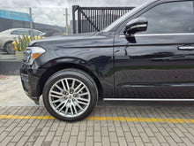 Cargar imagen en el visor de la galería, Ford Expedition Limited Modelo 2022
