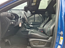 Cargar imagen en el visor de la galería, Ford Explorer ST Modelo 2021
