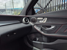 Cargar imagen en el visor de la galería, Mercedes-Benz AMG C43 4MATIC Modelo 2020
