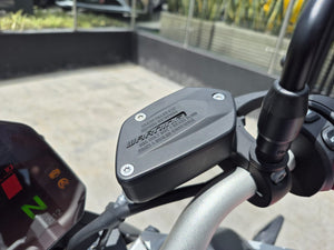 BMW F900R Modelo 2024