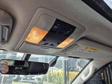 Cargar imagen en el visor de la galería, Toyota Prado Vx Modelo 2020 BLINDADA
