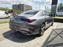 Cargar imagen en el visor de la galería, Mercedes-Benz CLA 180 Modelo 2022
