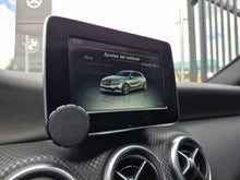 Cargar imagen en el visor de la galería, Mercedes-Benz A200 Modelo 2018
