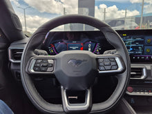 Cargar imagen en el visor de la galería, Ford Mustang GT Modelo 2024
