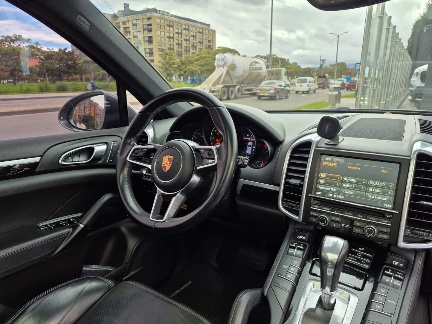 Porsche Cayenne  Modelo 2016 - Autos 93