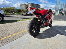 Cargar imagen en el visor de la galería, DUCATI PANIGALE V4 Modelo 2019
