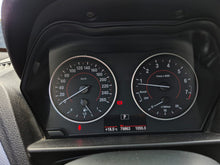 Cargar imagen en el visor de la galería, BMW 120I Modelo 2017
