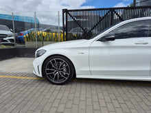 Cargar imagen en el visor de la galería, Mercedes-Benz AMG C43 4MATIC Modelo 2020
