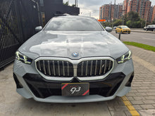 Cargar imagen en el visor de la galería, Bmw I5 eDrive40 Modelo 2024
