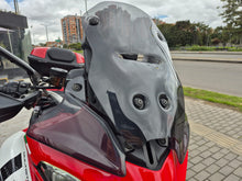 Cargar imagen en el visor de la galería, Ducati Multistrada V4 Pikes peak Modelo 2022

