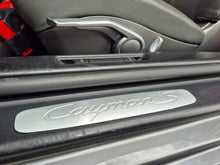Cargar imagen en el visor de la galería, Porsche Cayman S Modelo 2009
