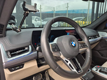 Cargar imagen en el visor de la galería, BMW X1 SDRIVE18I Modelo 2023
