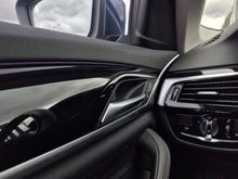 Cargar imagen en el visor de la galería, BMW 530I Modelo 2021
