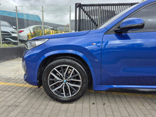 Cargar imagen en el visor de la galería, BMW X1 SDRIVE18I Modelo 2023
