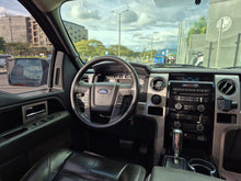 Cargar imagen en el visor de la galería, Ford F-150 Modelo 2010
