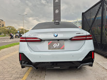 Cargar imagen en el visor de la galería, Bmw I5 eDrive40 Modelo 2024
