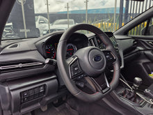 Cargar imagen en el visor de la galería, Subaru WRX 6MT Modelo 2022
