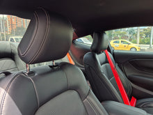Cargar imagen en el visor de la galería, Ford Mustang GT Modelo 2024
