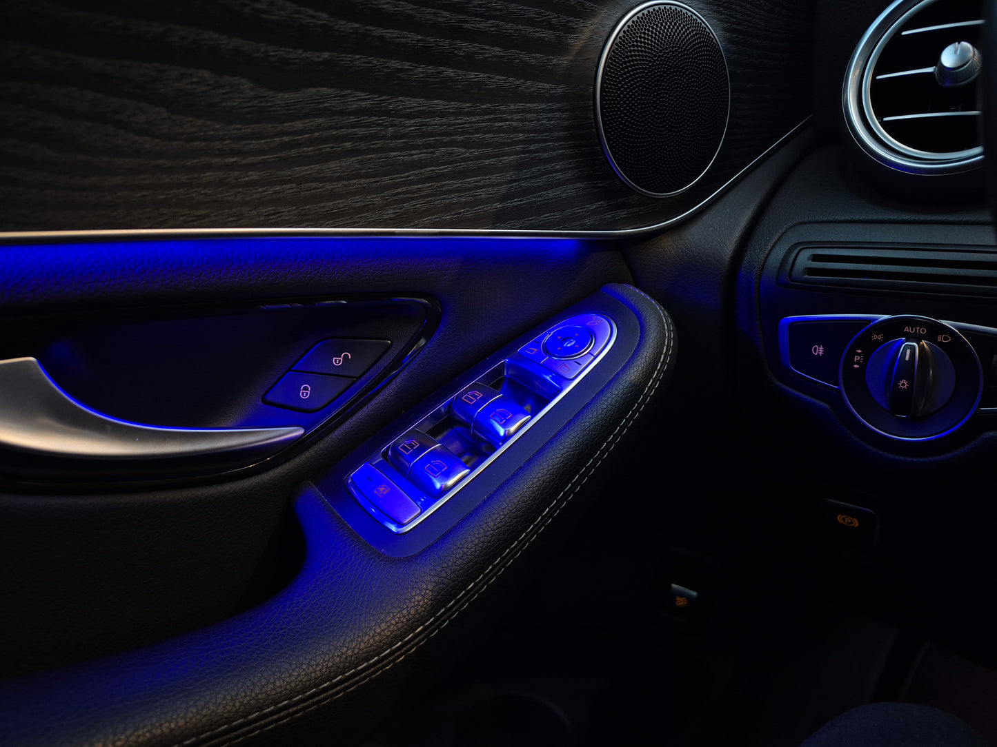 Mercedes-Benz GLC 300 4MATIC Modelo 2020