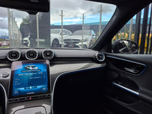 Cargar imagen en el visor de la galería, Mercedes-Benz C200 Modelo 2022
