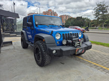 Cargar imagen en el visor de la galería, Jeep Wrangler Sport Modelo 2015
