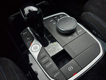 Cargar imagen en el visor de la galería, BMW 218I Gran Coupe Modelo 2023
