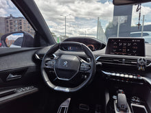 Cargar imagen en el visor de la galería, PEUGEOT 3008 GT LINE MODELO 2019
