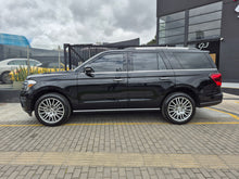 Cargar imagen en el visor de la galería, Ford Expedition Limited Modelo 2022
