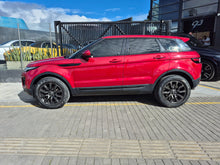 Cargar imagen en el visor de la galería, RANGE ROVER EVOQUE Modelo 2017

