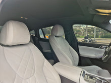 Cargar imagen en el visor de la galería, BMW X6 XDRIVE40I Modelo 2024
