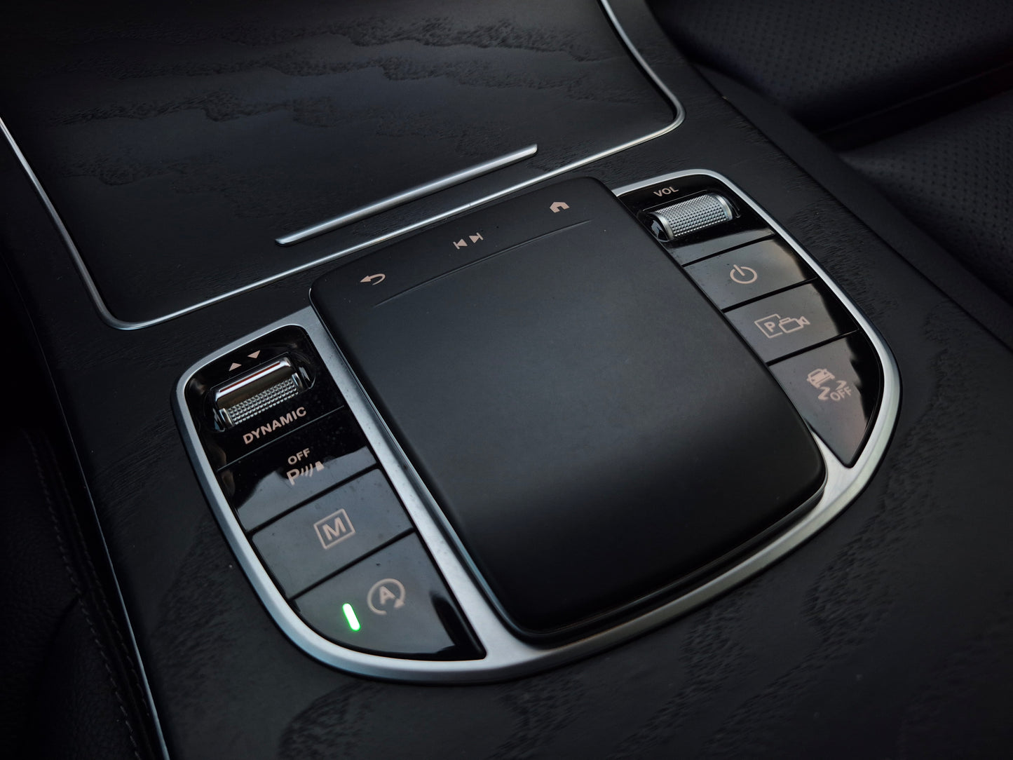 Mercedes-Benz GLC 300 4MATIC Modelo 2020