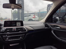 Cargar imagen en el visor de la galería, BMW X4 XDRIVE30I Modelo 2020
