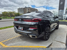 Cargar imagen en el visor de la galería, BMW X6 XDRIVE40I Modelo 2024
