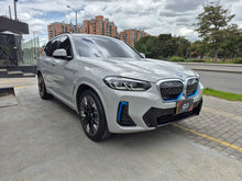 Cargar imagen en el visor de la galería, BMW IX3 M SPORT Modelo 2022
