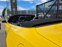 Cargar imagen en el visor de la galería, Ford Mustang Modelo 2017
