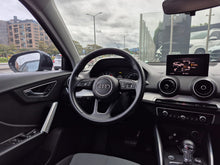 Cargar imagen en el visor de la galería, Audi Q2 Modelo 2019

