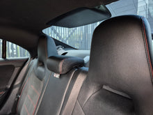 Cargar imagen en el visor de la galería, Mercedes-Benz CLA 180 Modelo 2022
