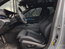 Cargar imagen en el visor de la galería, Bmw I5 eDrive40 Modelo 2024
