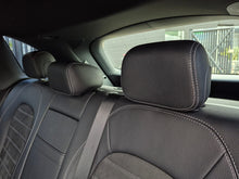 Cargar imagen en el visor de la galería, Mercedes-Benz Glc 300 e 4matic Modelo 2022
