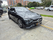 Cargar imagen en el visor de la galería, Mercedes-Benz C200 Modelo 2022
