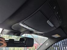 Cargar imagen en el visor de la galería, Mercedes-Benz Glc 300 e 4matic Modelo 2022
