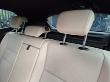 Cargar imagen en el visor de la galería, BMW X1 SDRIVE18I Modelo 2023
