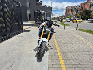 BMW F900R Modelo 2024