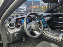 Cargar imagen en el visor de la galería, Mercedes-Benz C200 Modelo 2022
