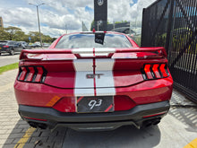 Cargar imagen en el visor de la galería, Ford Mustang GT Modelo 2024
