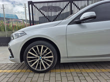 Cargar imagen en el visor de la galería, Bmw 118I Modelo 2020
