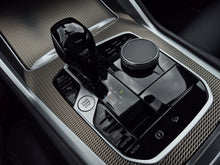 Cargar imagen en el visor de la galería, BMW X6 M50I Modelo 2022
