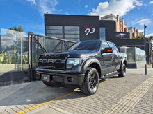 Cargar imagen en el visor de la galería, Ford F-150 Modelo 2010
